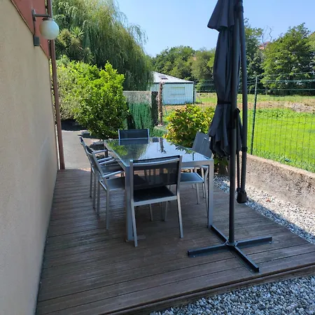 Avec Terrasse Exterieure Apartamento